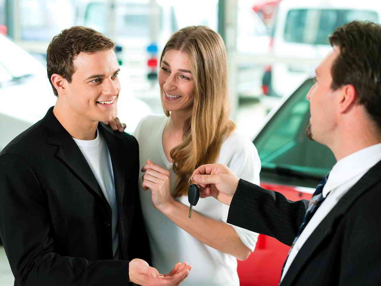 couple buying a car